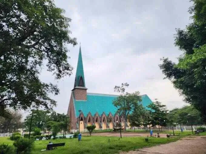 Basilica one
